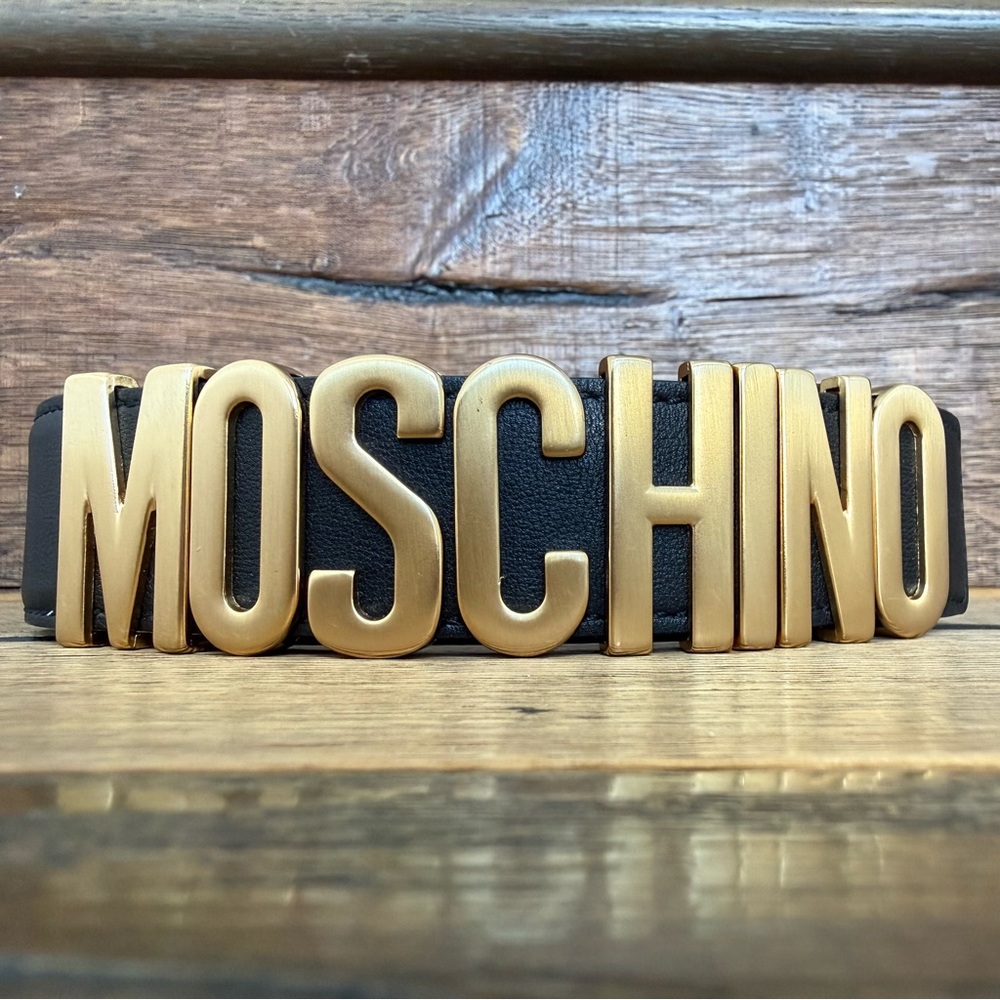 Moschino Black/Gold Leather Belt size 38